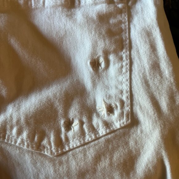 US Polo Assn. White Cropped Jeans w/ Embroidered Flowers and Patches 12 Regular - Picture 10 of 10
